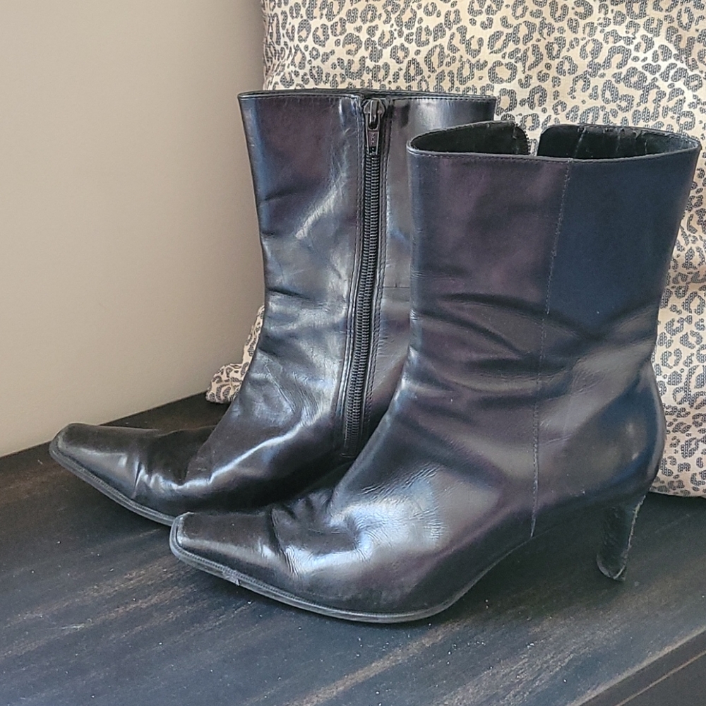 Enzo Angiolini Leather Boots